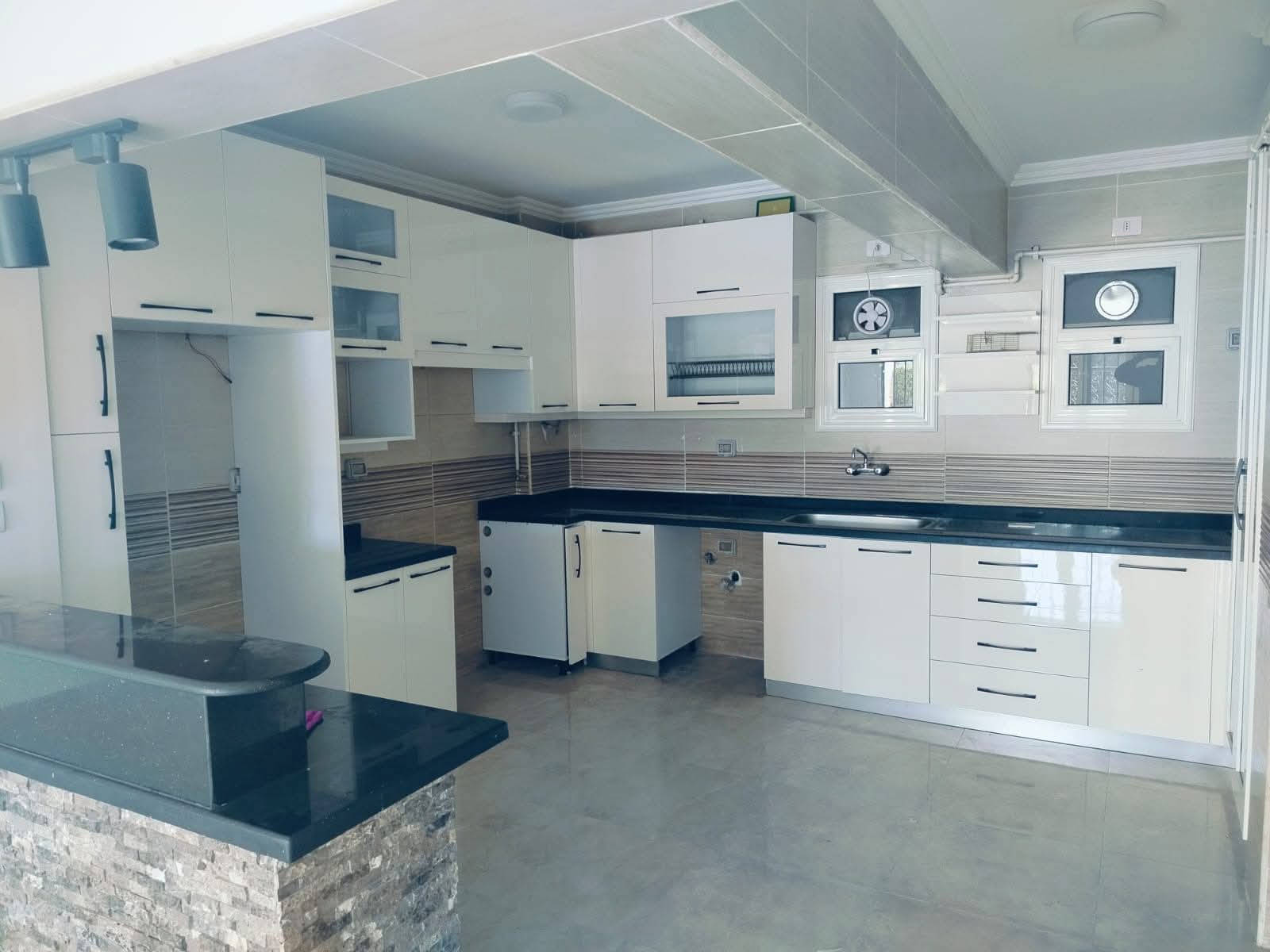 📌 شقه للبيع  في مدينة الرحاب بدون مصاريف صيانه