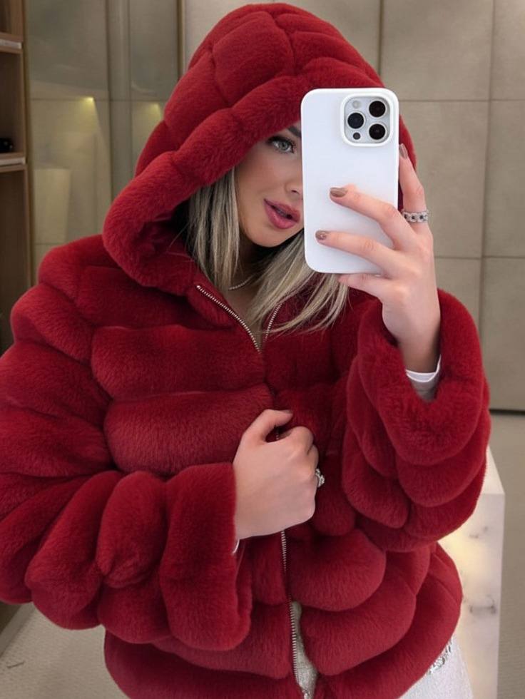 الشياكه والاناقه عندنا كل جديد وسعر واووووو