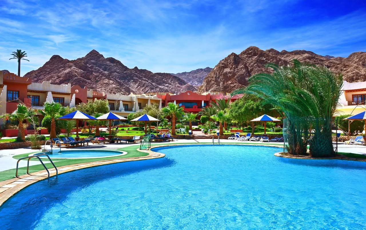 فندق Tropitel Dahab Oasis  0 للفرد لمده 4 ايام 3 ليالي  4 نجوم علي البحر ⭐⭐⭐⭐  البلوهول - دهب
