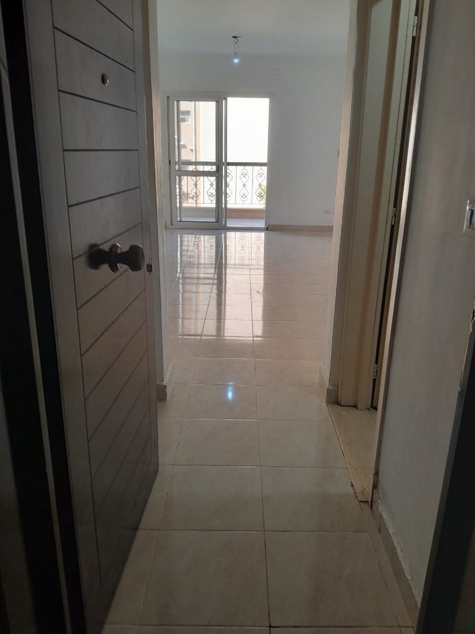 للايجار قانون جديد في مدينة الرحاب  شقه 119م المرحله السابعه دور رابع