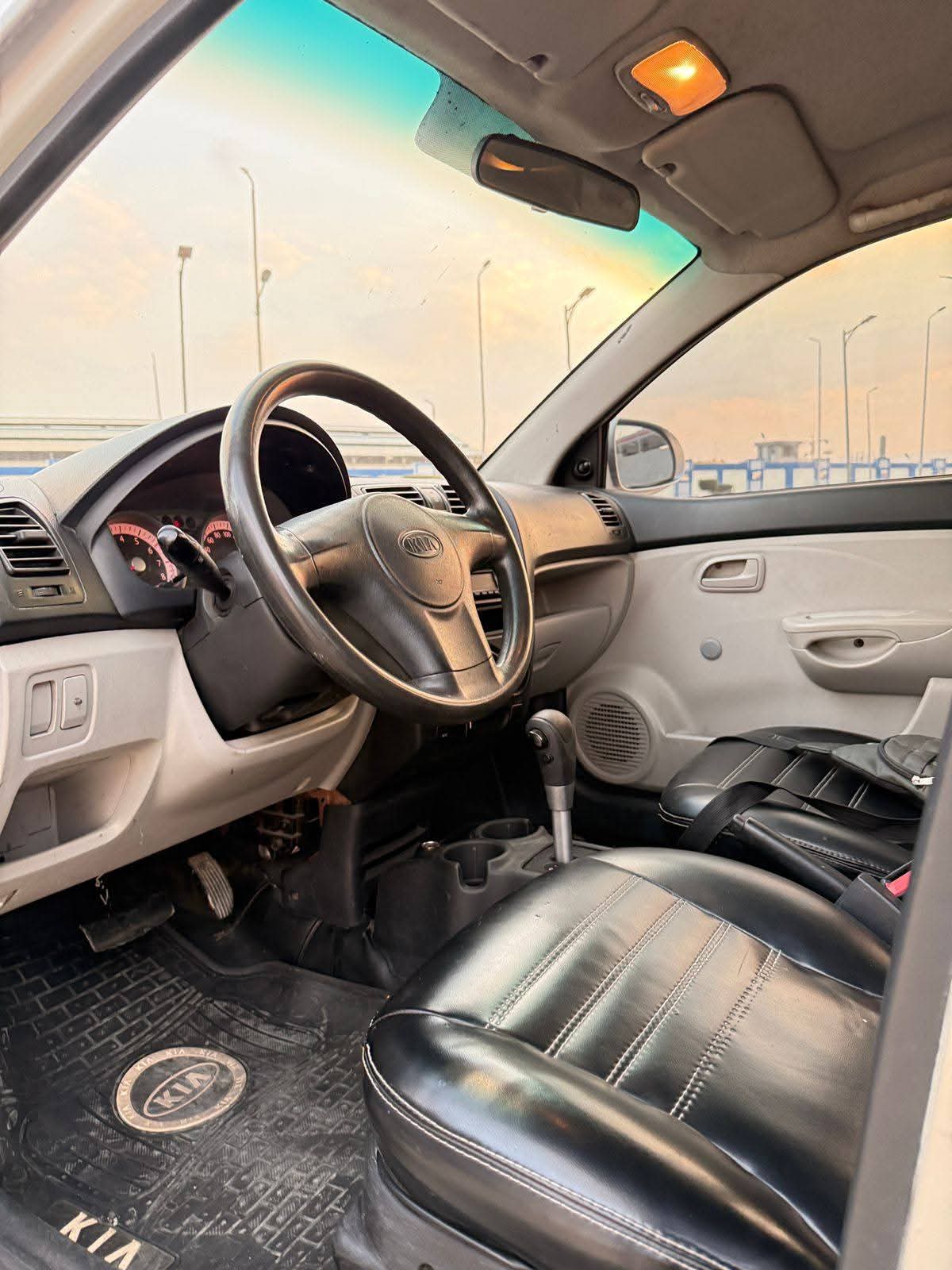 سياره للبيع متاح لدينا كيا بيكانتو موديل 2010 ماتيك ب