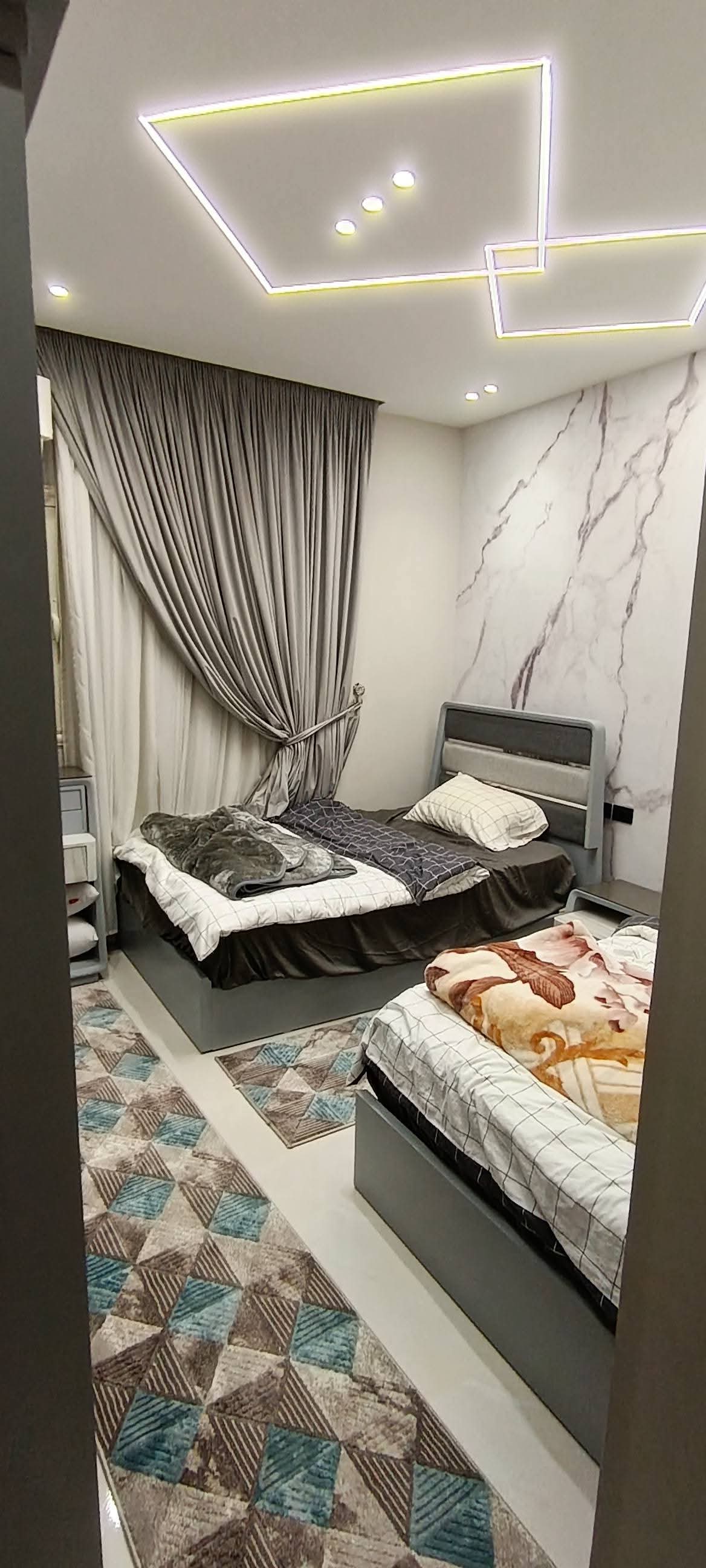 شقتك جاهزة على المفتاح ف اميز لوكيشن ف التجمع الخامس  باروع