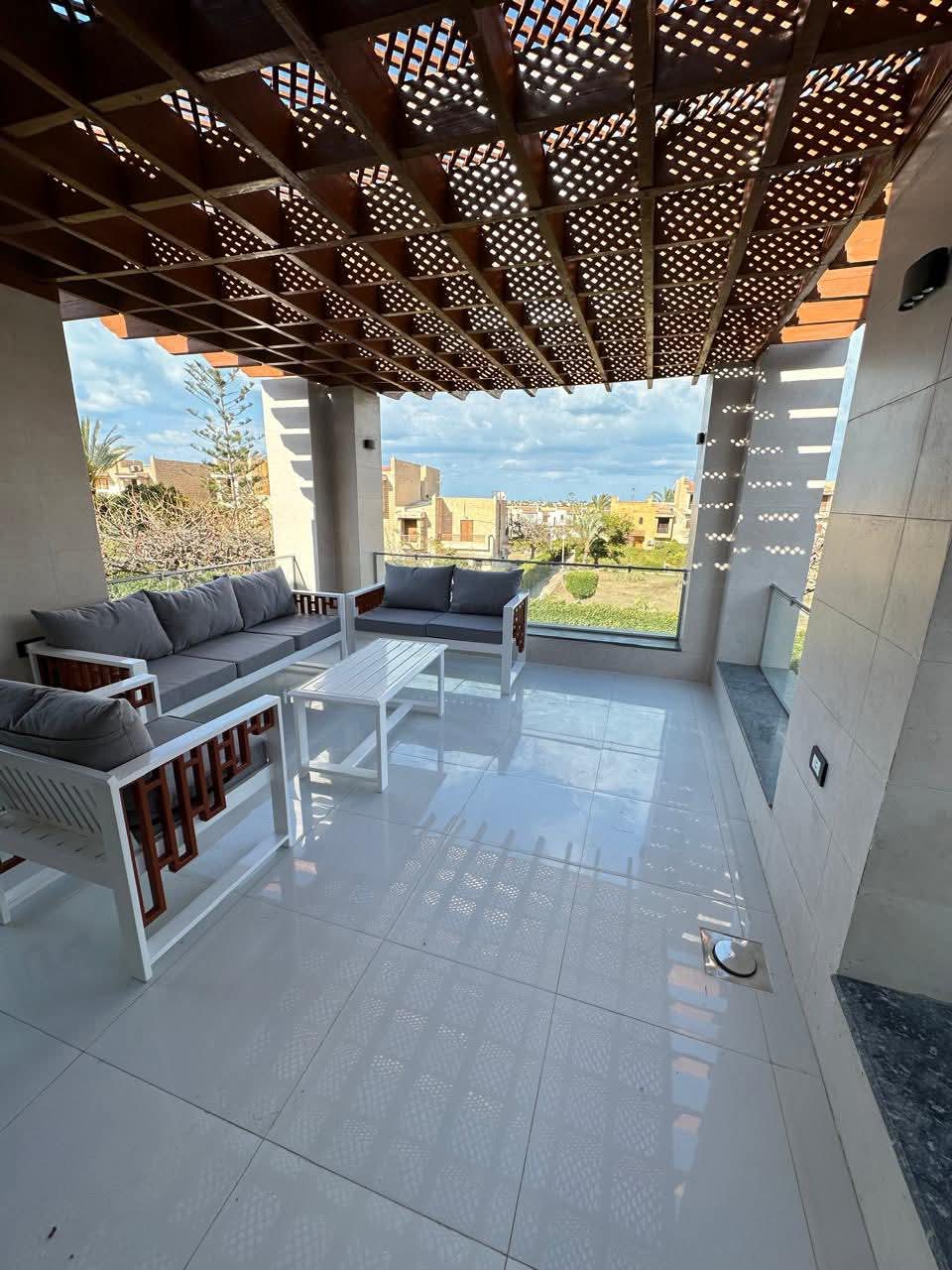 شاليه للإيجار – فى مارينا 4 🏖️🏖️🏖️🏖️  📍 يتكون شاليه من 🏠🏠🏠🏠🏠🏠